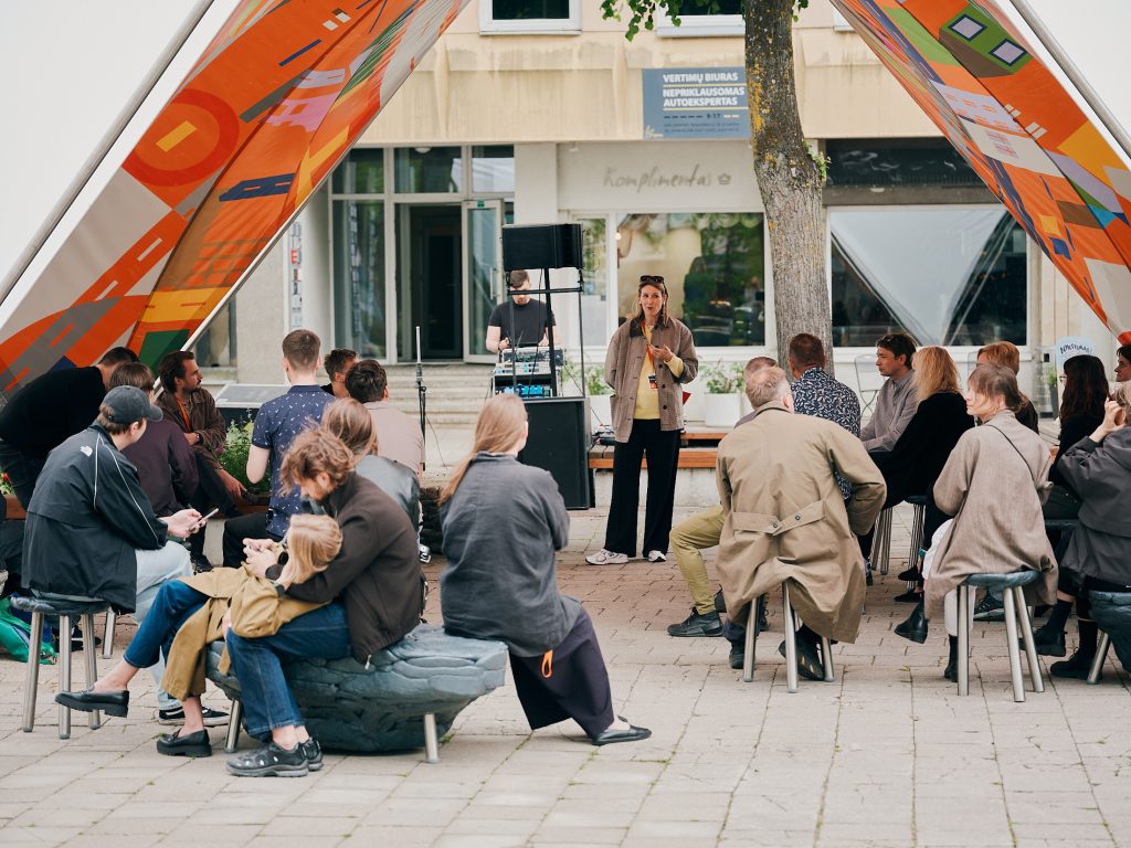 Diskusija „Miestas ir meninės praktikos“